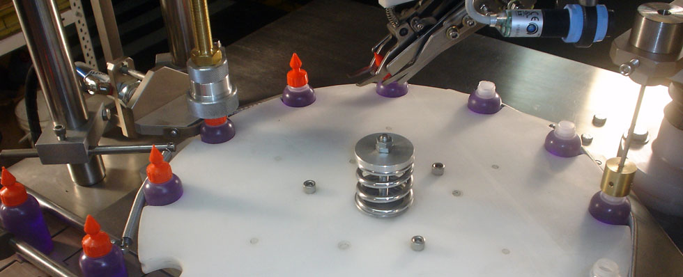 Tema SRL,Maquinas automaticas para envasamiento,LLenadoras Automáticas y Semiautomáticas,Transportadoras,Equipos Monoblock,Etiquetadoras,Tapadoras,Llenadoras cerradoras de Tubos